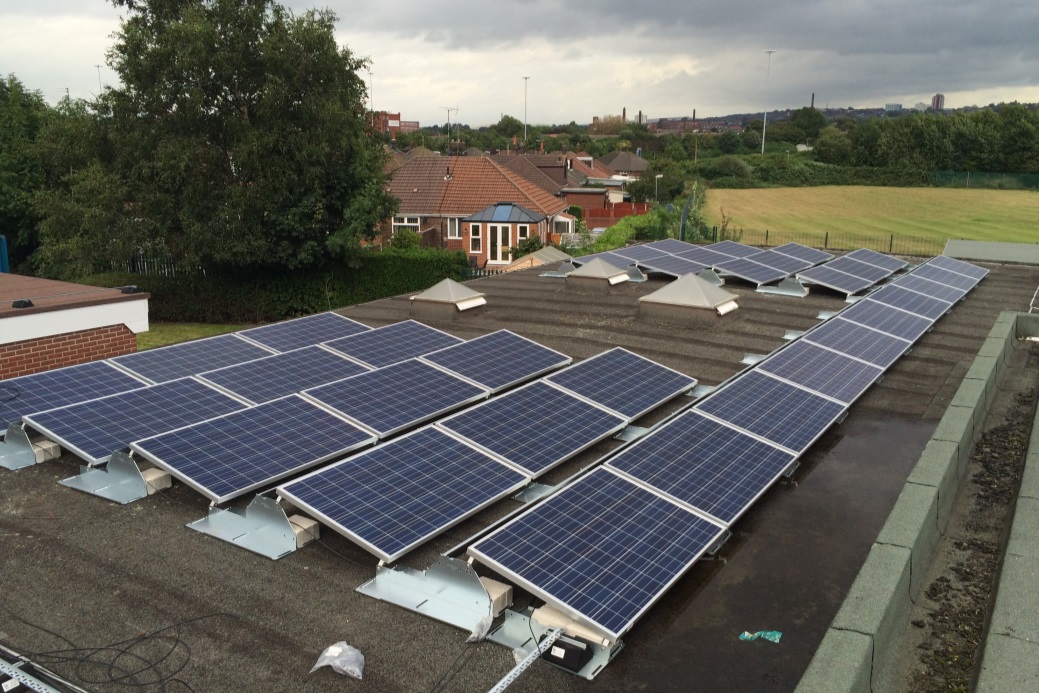 Support community owned energy in Oldham - Share offer now live!